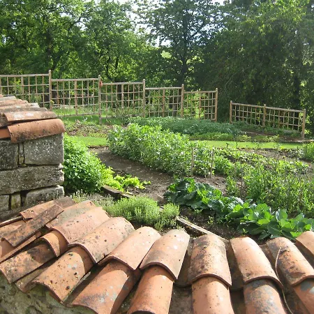 Les Ombelles Bed & Breakfast 3*