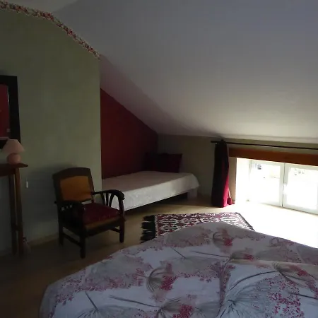 Les Ombelles Bed & Breakfast Clinchamp